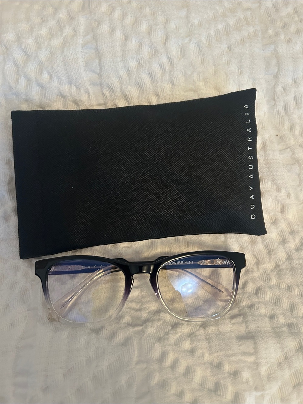 Quay Australia Black-to-Clear Gradient Blue Light Glasses